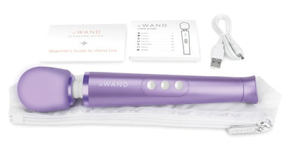 Le Wand Petite Violet rechargeable massager