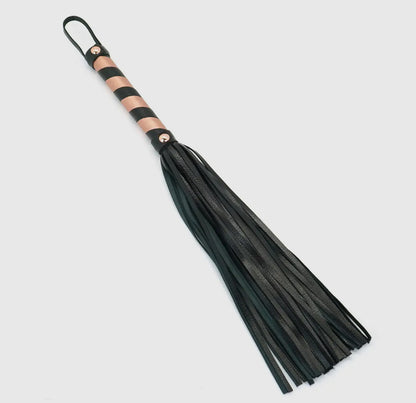 Flogger-Peitsche aus Leder in Roségold