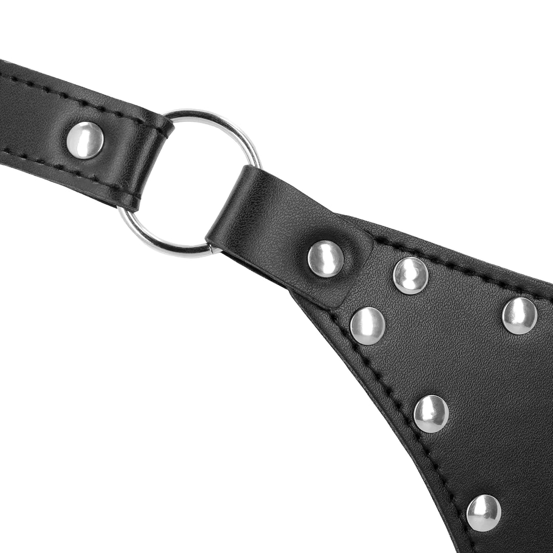 Ouch ! PU-Leder-Chastity-Thong mit Kettendetail