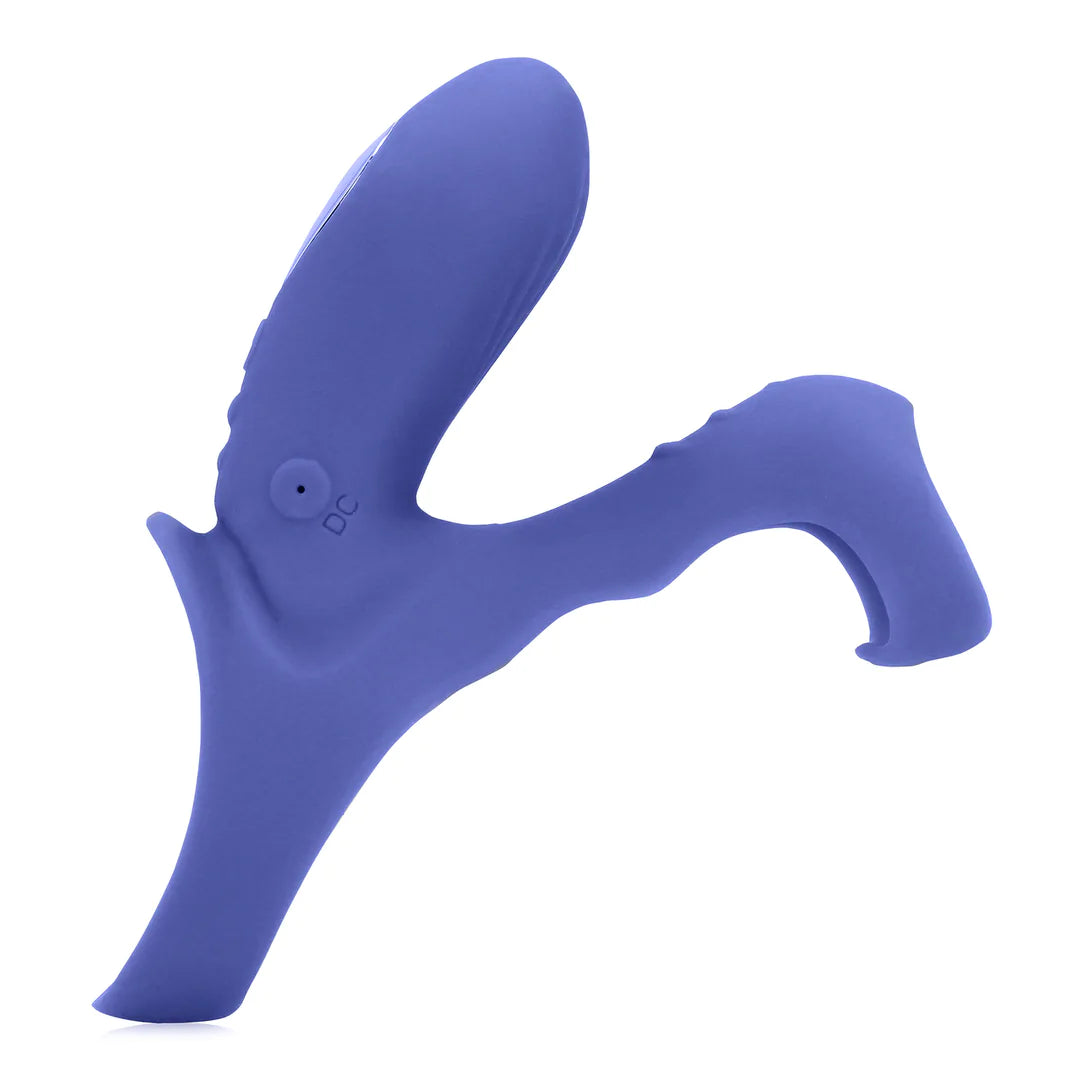 Loveline Vibrating Cockring with Clit Stimulation - Tamiya Blue